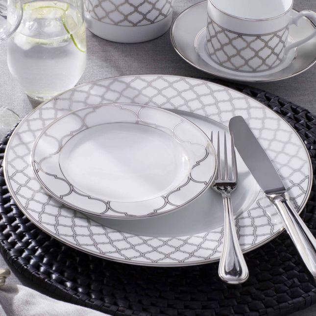 نوريتاكي طقم سفرة بورسلين 112 قطعة ابيض وفضي - 1717E